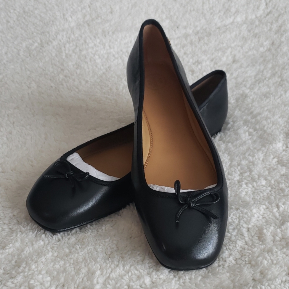 Tory Burch flats 9.5